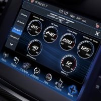 Chrysler 300 SRT8 ) 1