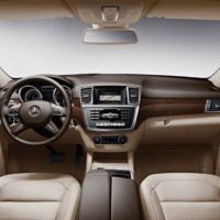 Mercedes Classe M (2012) - 1