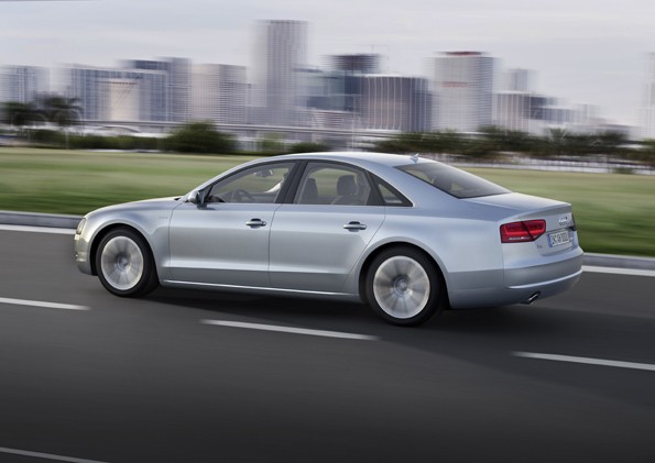 Audi A8 Hybride - 1