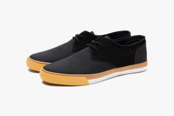 Comme des Garçons et Pointer - 1