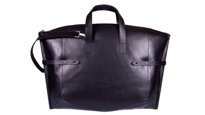 Renault lance dans la maroquinerie - 1