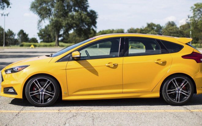 Ford Focus ST- 1