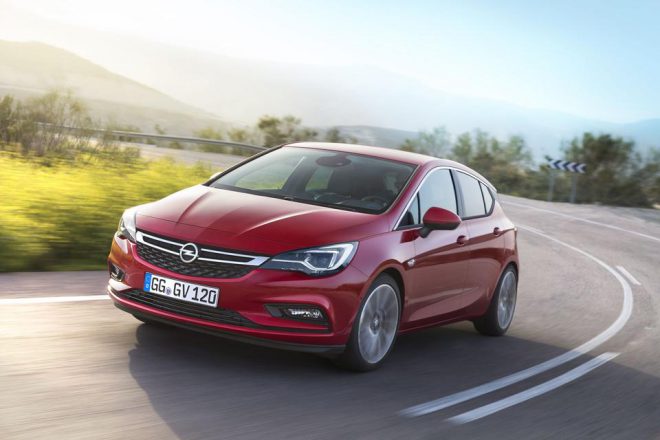 Opel Astra 2015 - 1