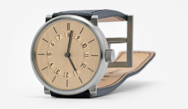 Ochs und Junior Two Time Zones + Date