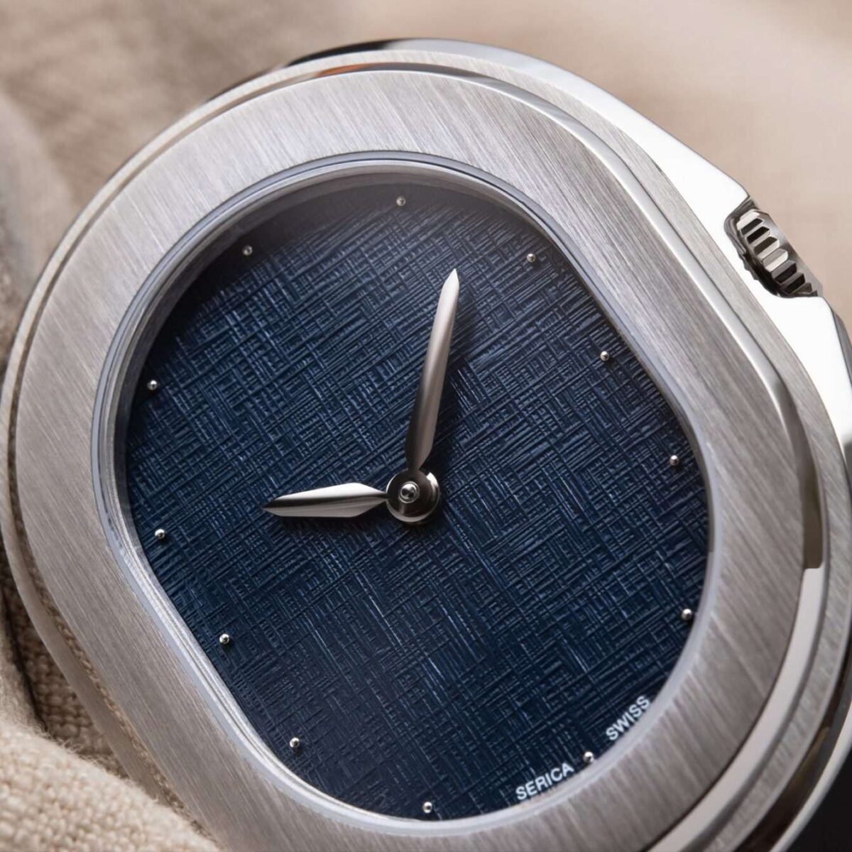 Serica parade 1174 lin 3