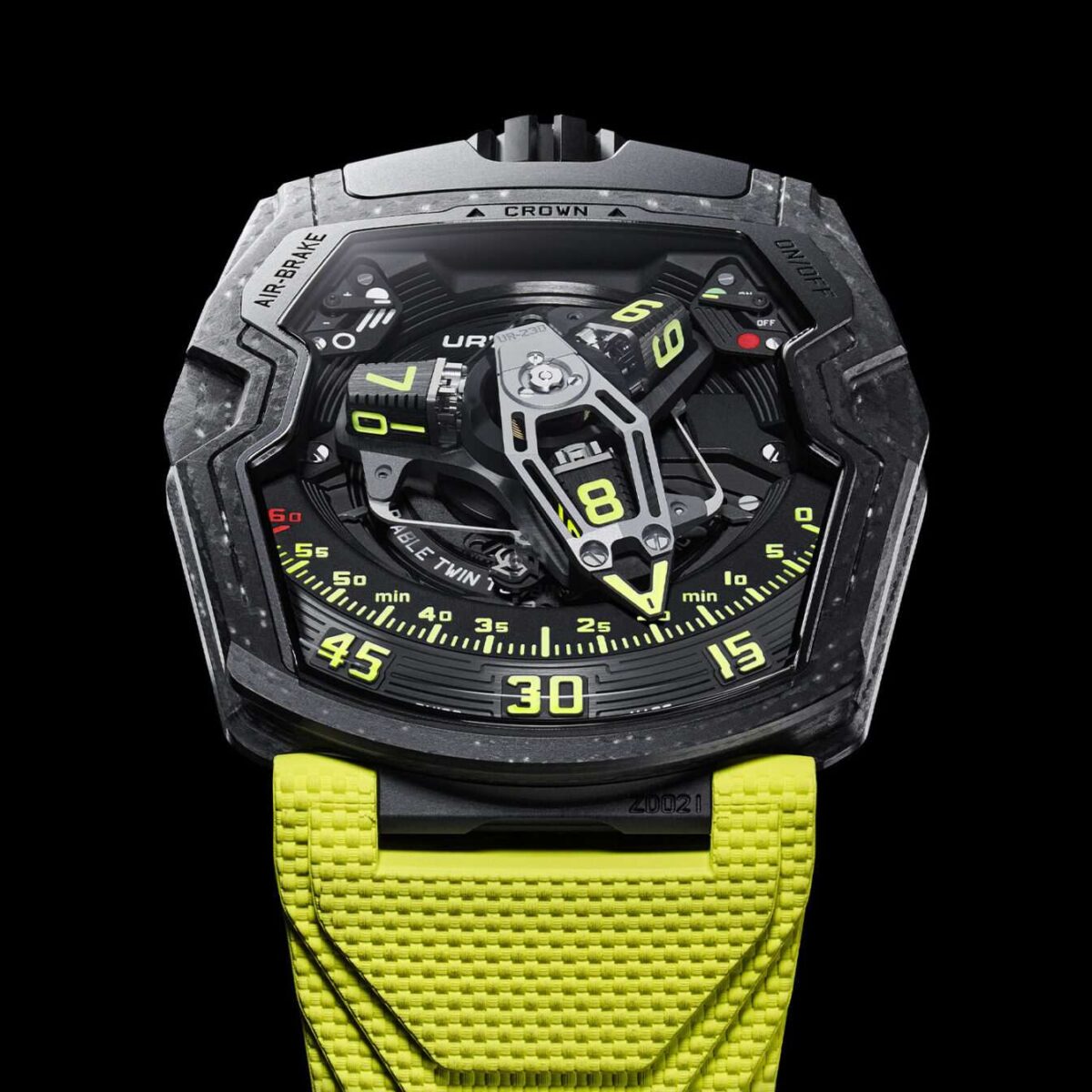 Urwerk ur 230 black star ceramic composite 4
