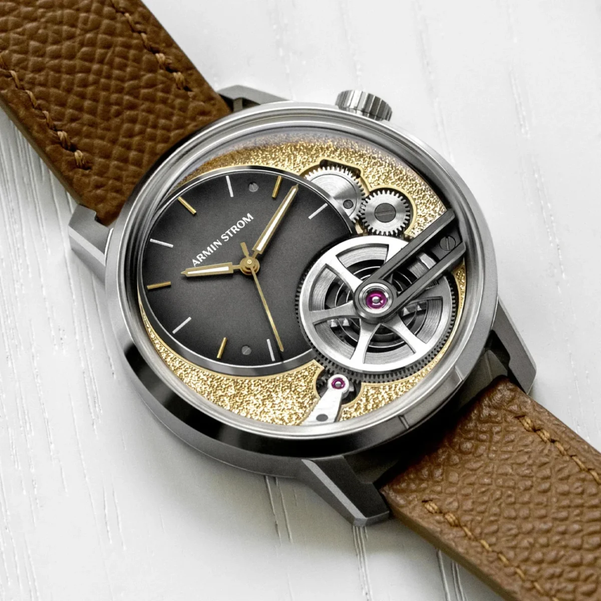 Armin strom tribute2 aurum edition 2