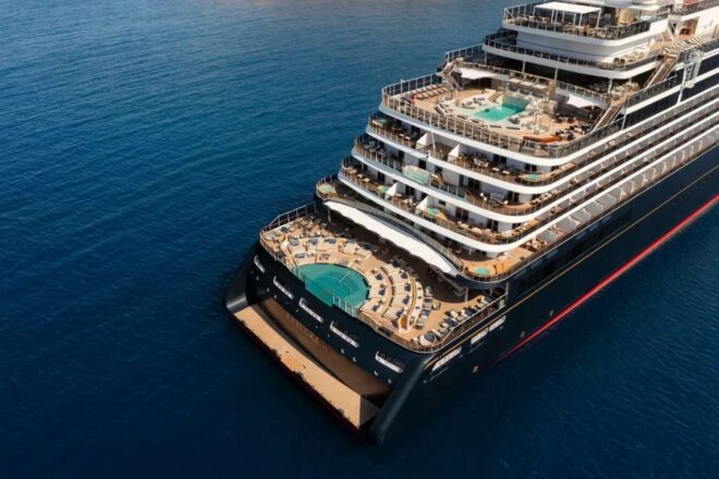 Explora conservatory pool drone