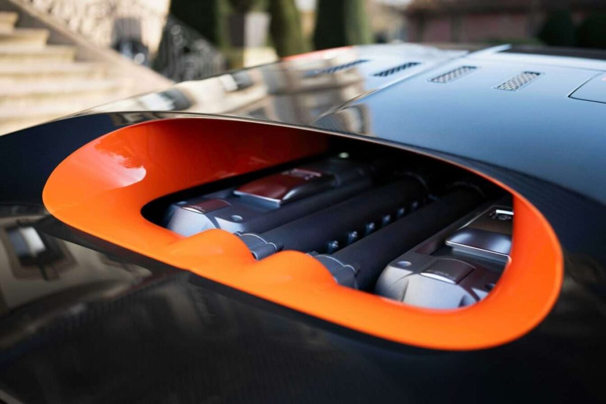 Bugatti pre series veyron 2