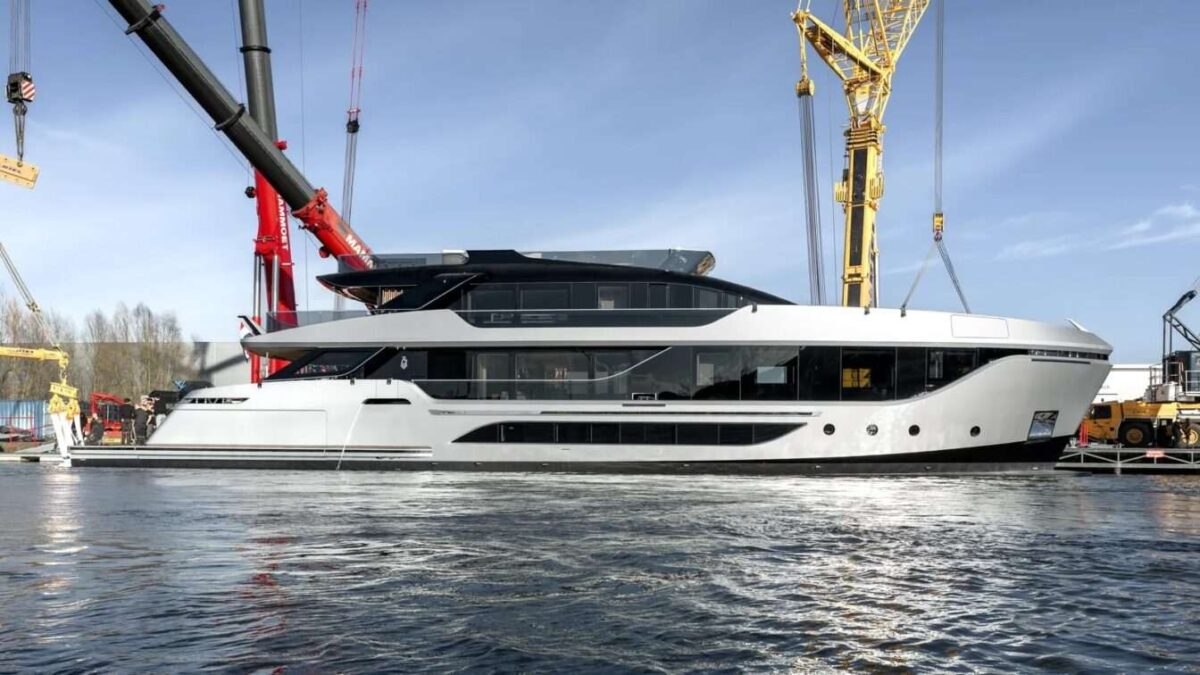 Van der valk shine 2