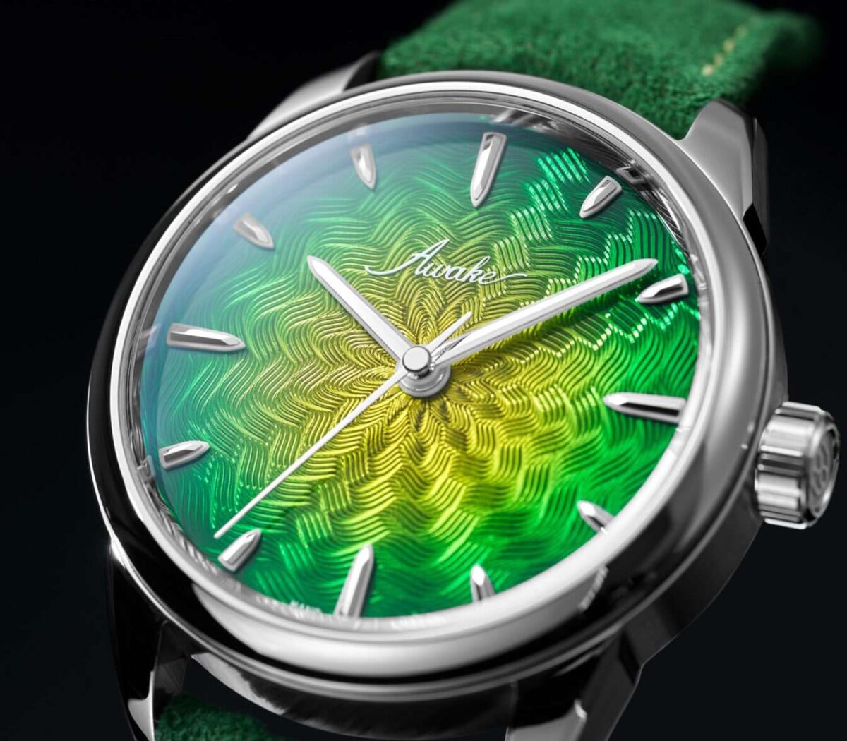Awake son mai guilloche main borealis