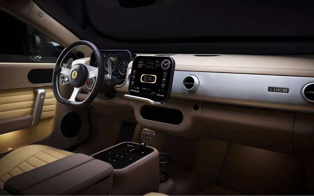 Ferrari luce 3
