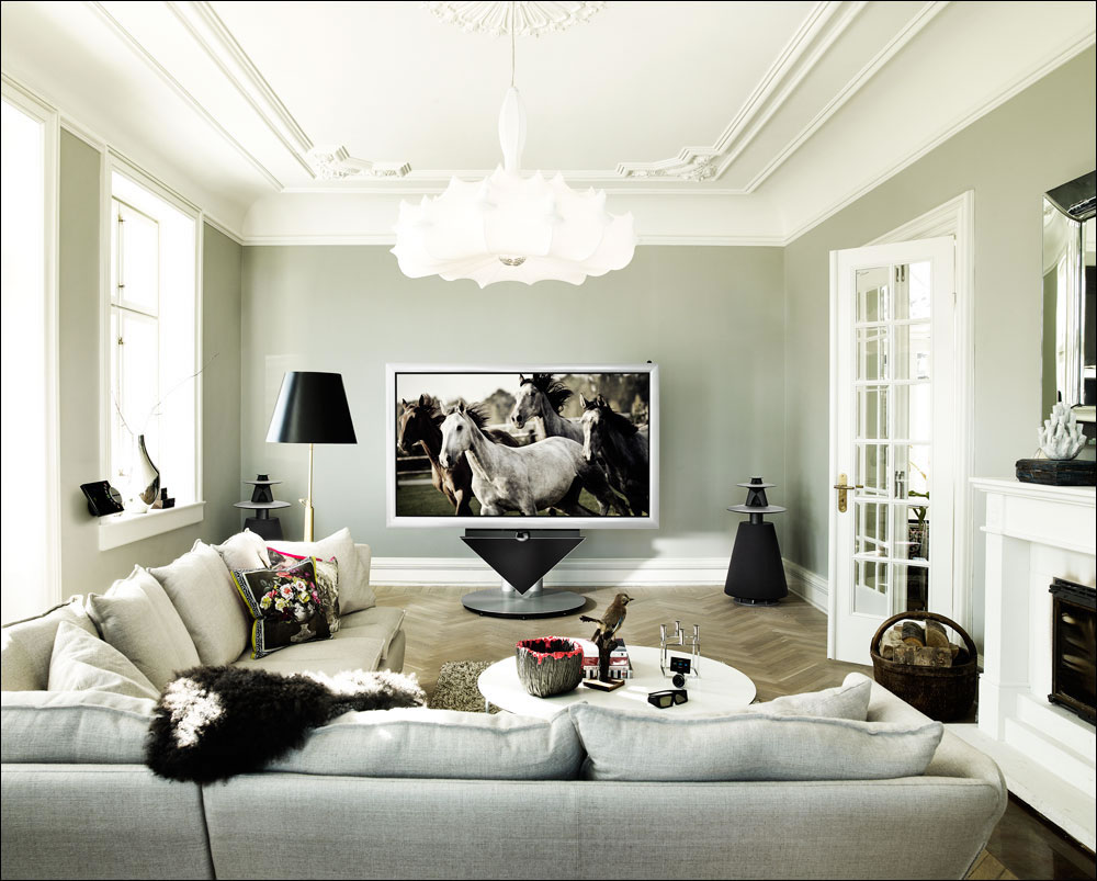 Bang and Olufsen - 1