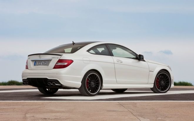 Mercedes C63 AMG Coupé - 1