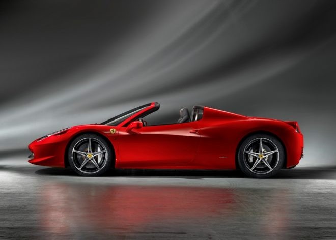 Ferrari 458 Spider - 1