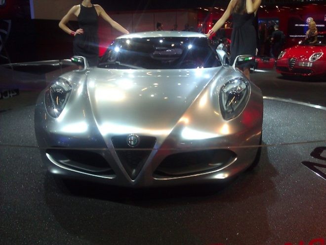Alfa Romeo 4C - 1