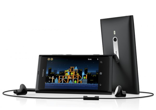 Nokia Lumia 800 - 1