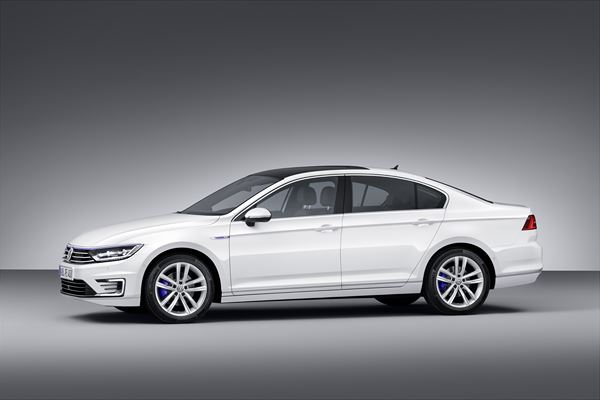 Volkswagen - Passat GTE - 2