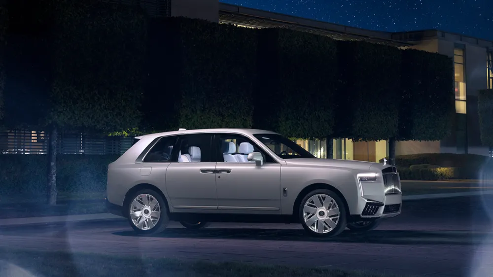 Rolls royce cullinan cosmos 1