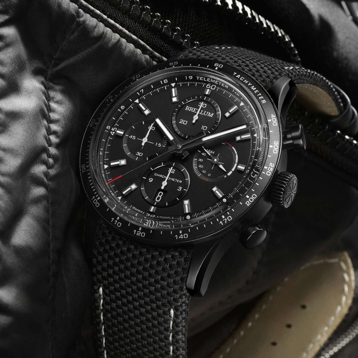 Brellum pandial power reserve black titanium le chronometer dlc 5