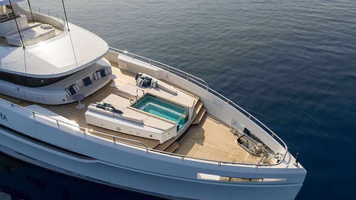 Acqua chiara superyacht 3