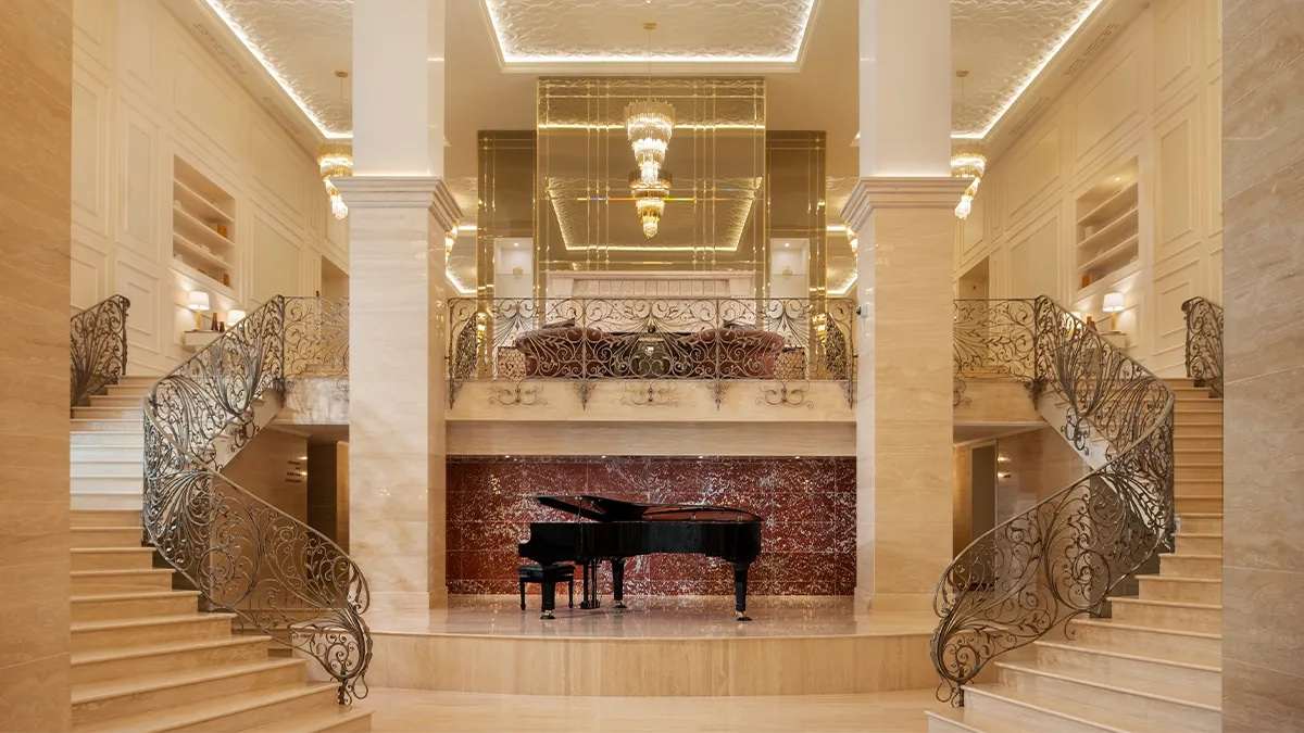 Ayan zalaat lobby