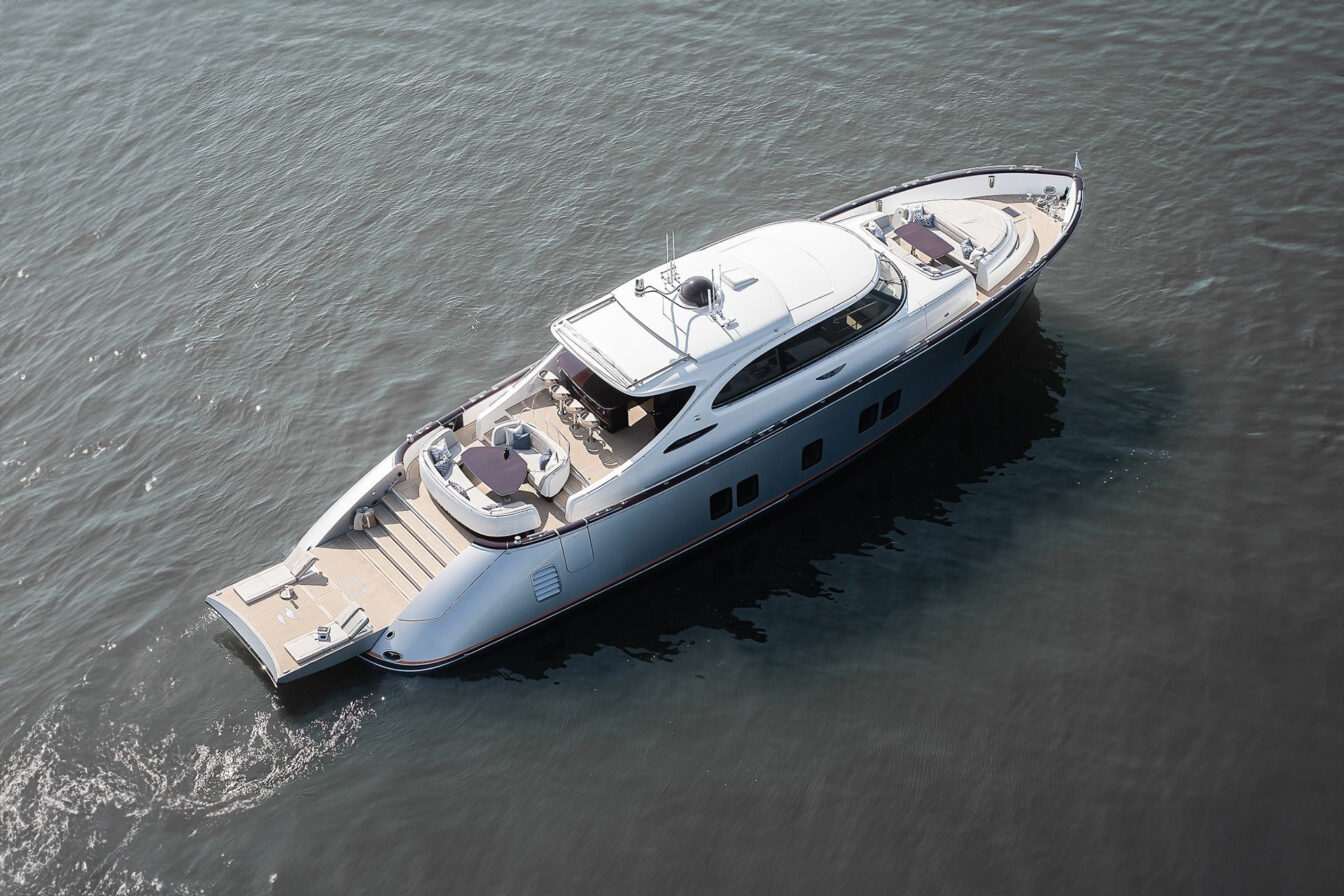 Zeelander 8