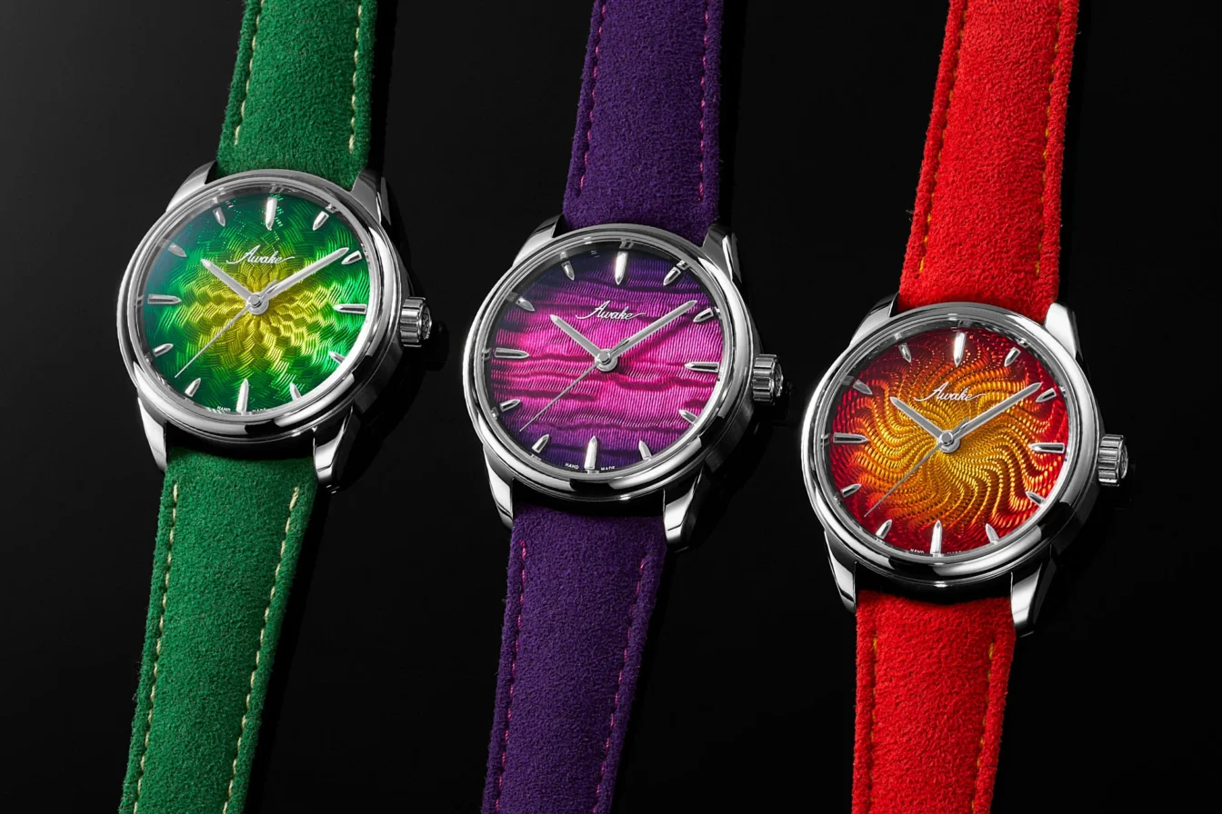 Awake son mai guilloche collection