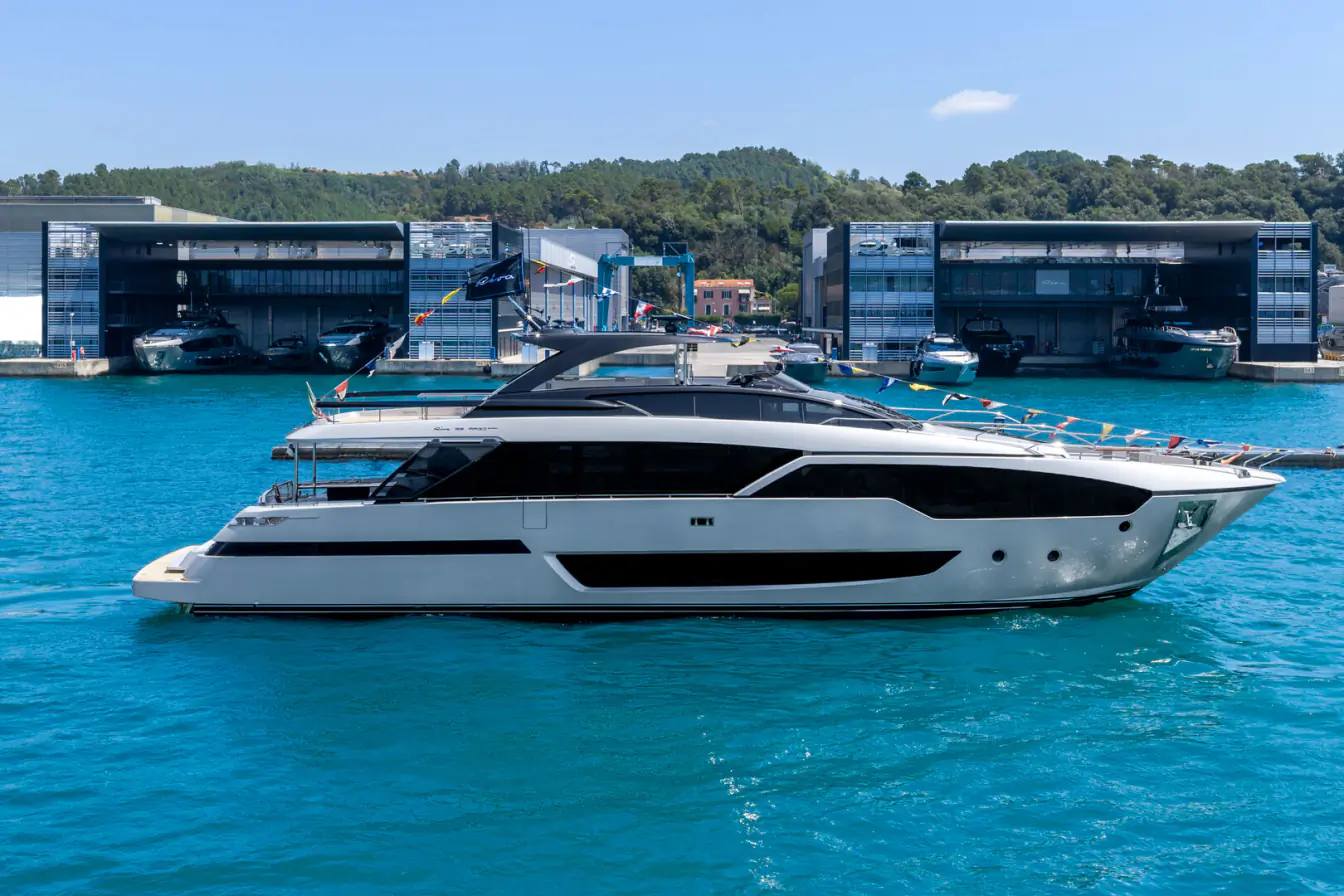 Riva 96’ Argo Super